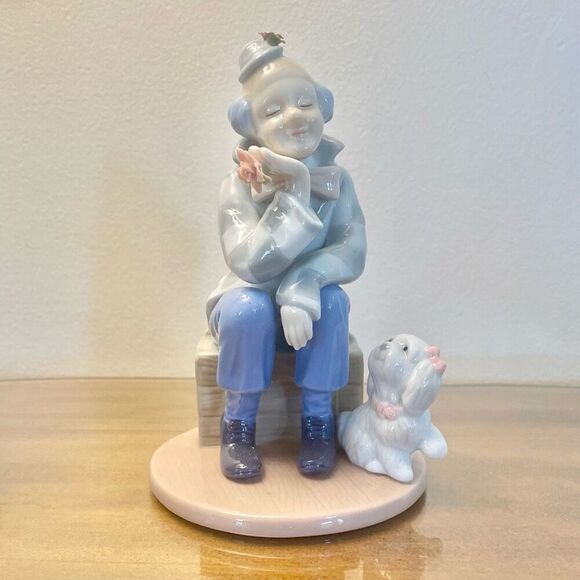 Hand Painted Porcelain Clown Figurine by Paul Sebastian vintage - Picture 2 of 8